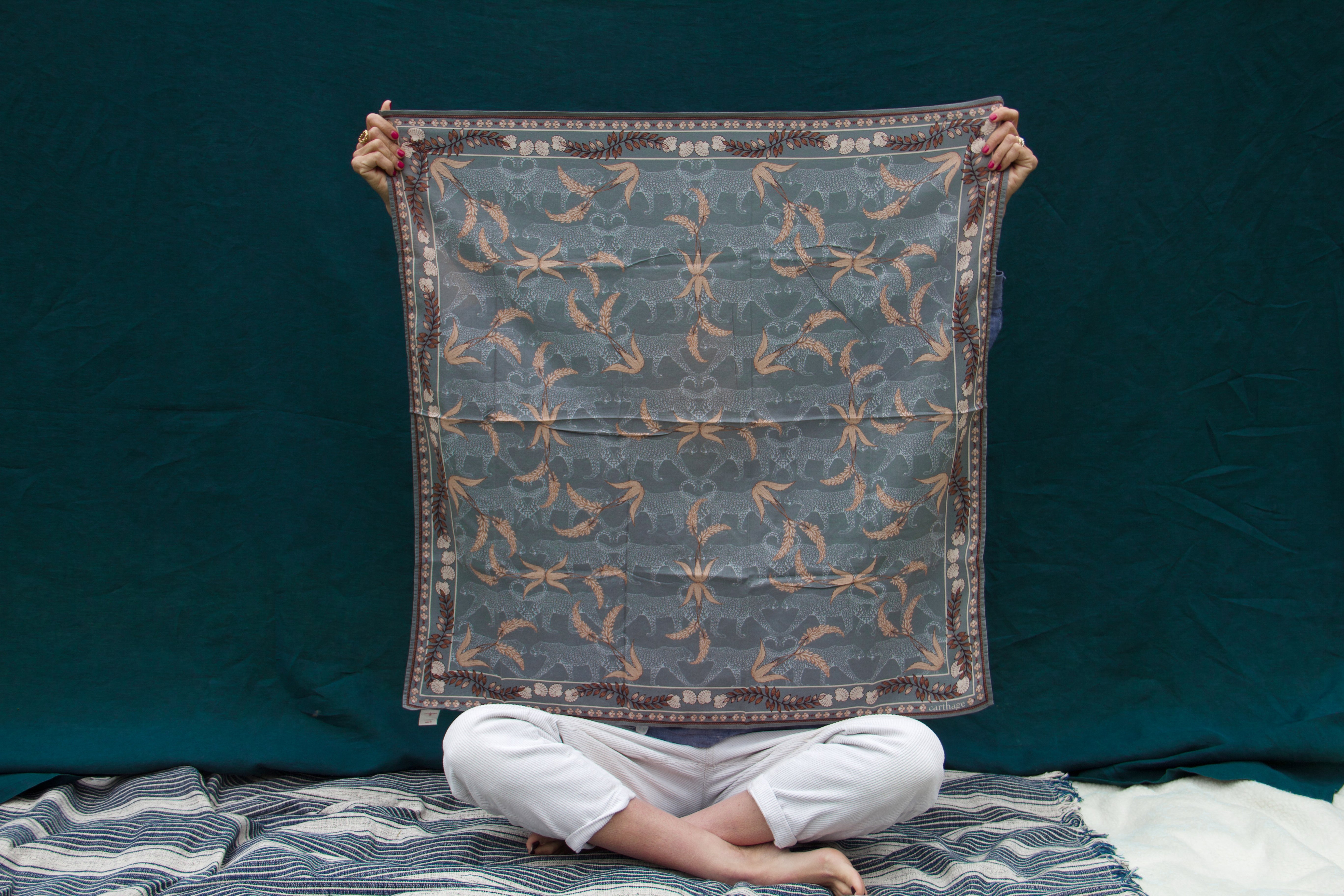 Foulard Sauvage- grand format - carthage-creation