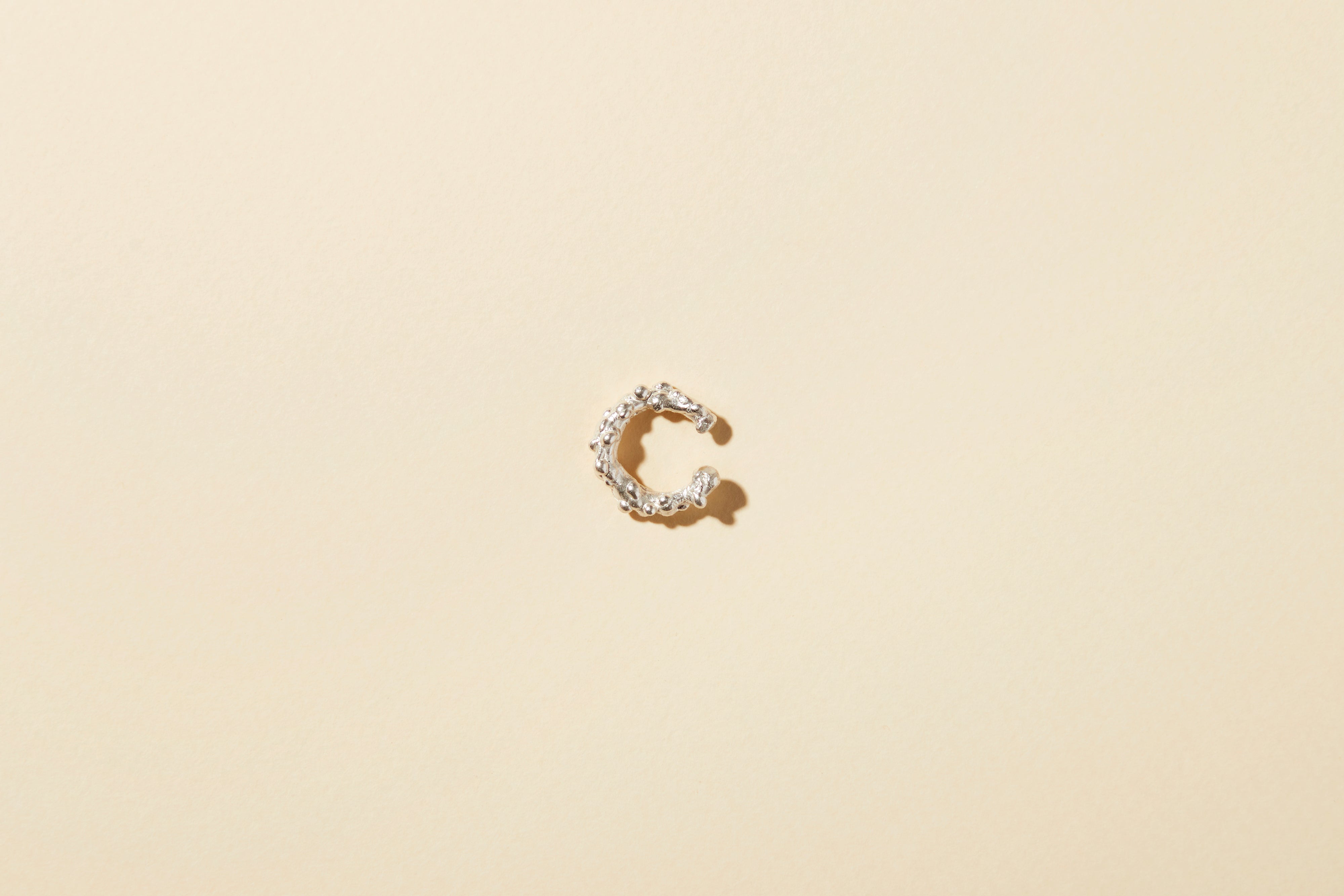 Earcuff Theodora - carthage-creation