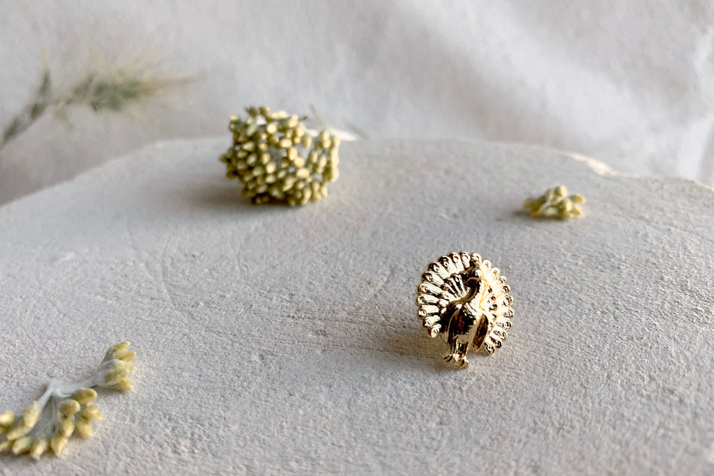 Pin's Paon - carthage-creation